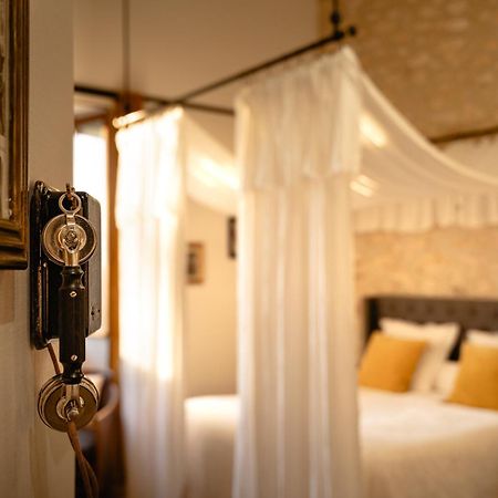 Ets Capmasil - Chambre 1920 Virac Екстериор снимка