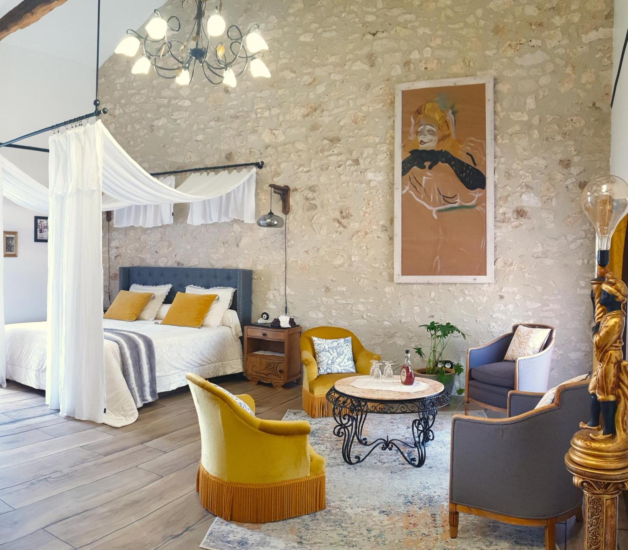 Ets Capmasil - Chambre 1920 Virac Екстериор снимка