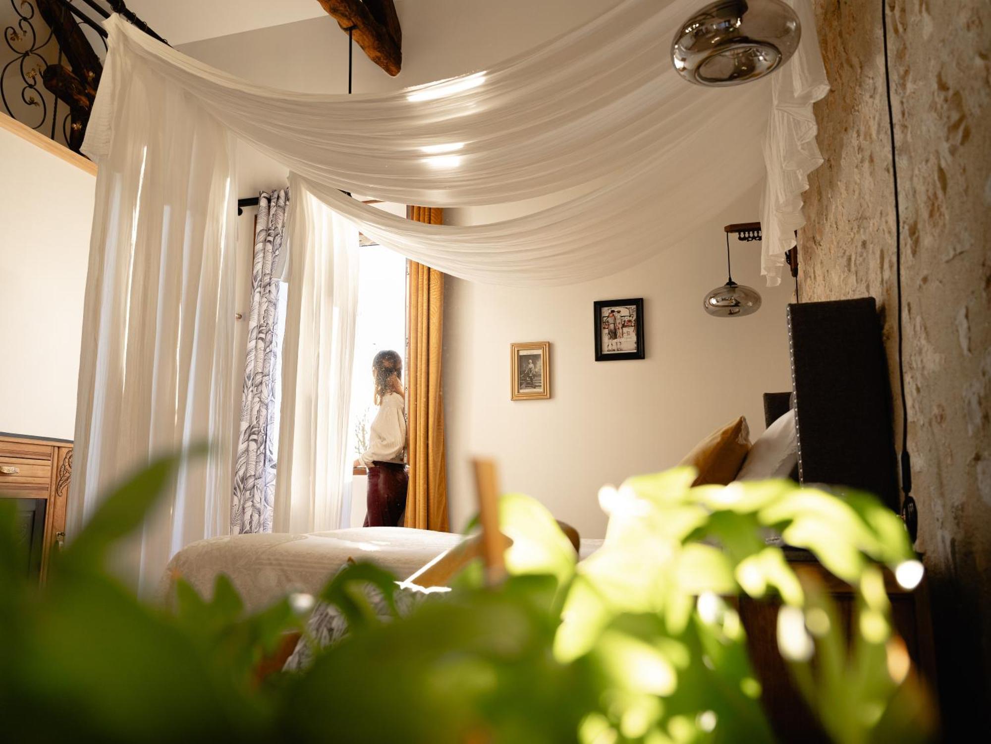 Ets Capmasil - Chambre 1920 Virac Екстериор снимка